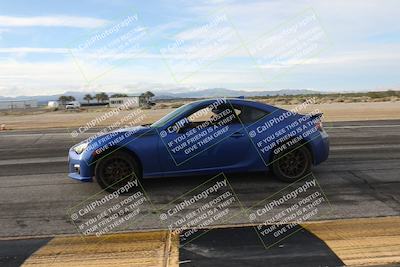 media/Jan-03-2026-SCCA SD (Sat) [[c9b9d14034]]/4-Novice Group/Session 3 Turn 2 Inside/